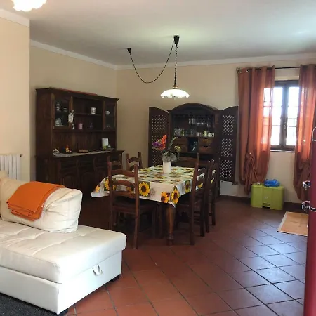 Podere Elga Tatil Evi Orentano