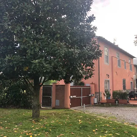 Tatil Evi Podere Elga Orentano