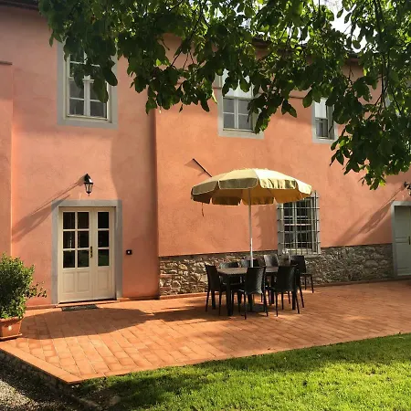 Podere Elga Tatil Evi *